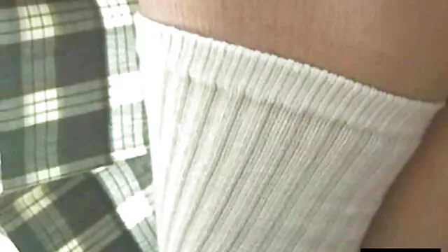آلیسون فيلم سكسي لزبين کیلگور سوراخ هایش را توسط خروس های سیاه کشیده می شود