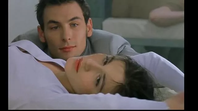 مجموعه پرستوهای نوجوان آماتور جذاب The Sex Crazed Stepkids لز در زندان