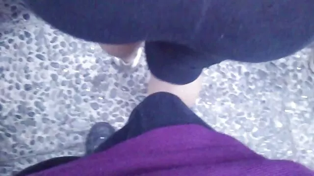 زیبایی روسی ویویان آزور به مسحورکننده بازگشته فیلم لزبینی است