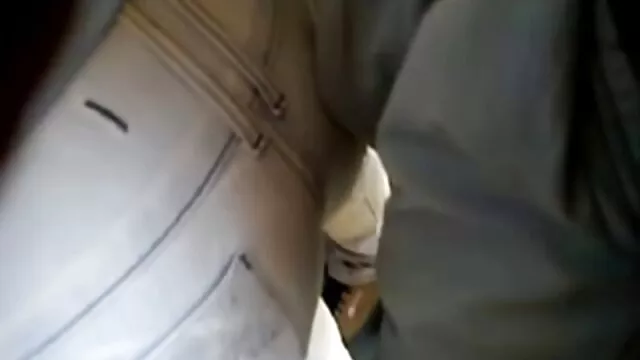 شلخته مقعدی در حین رابطه جنسی با باسن فیلم لزبین سوپر